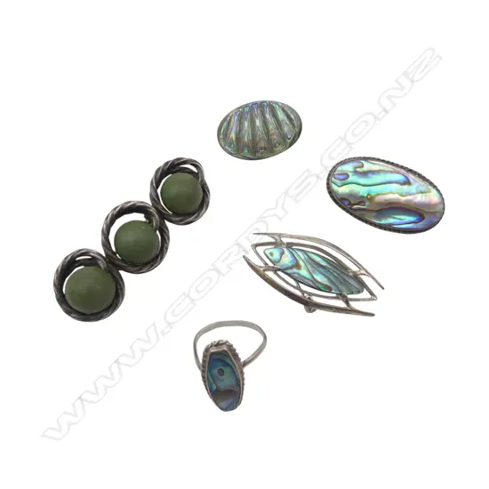 5 VINTAGE SILVER & PAUA JEWELLERY PCES + OTHER: 3brooches + ring + 3 green ball & silver brooch