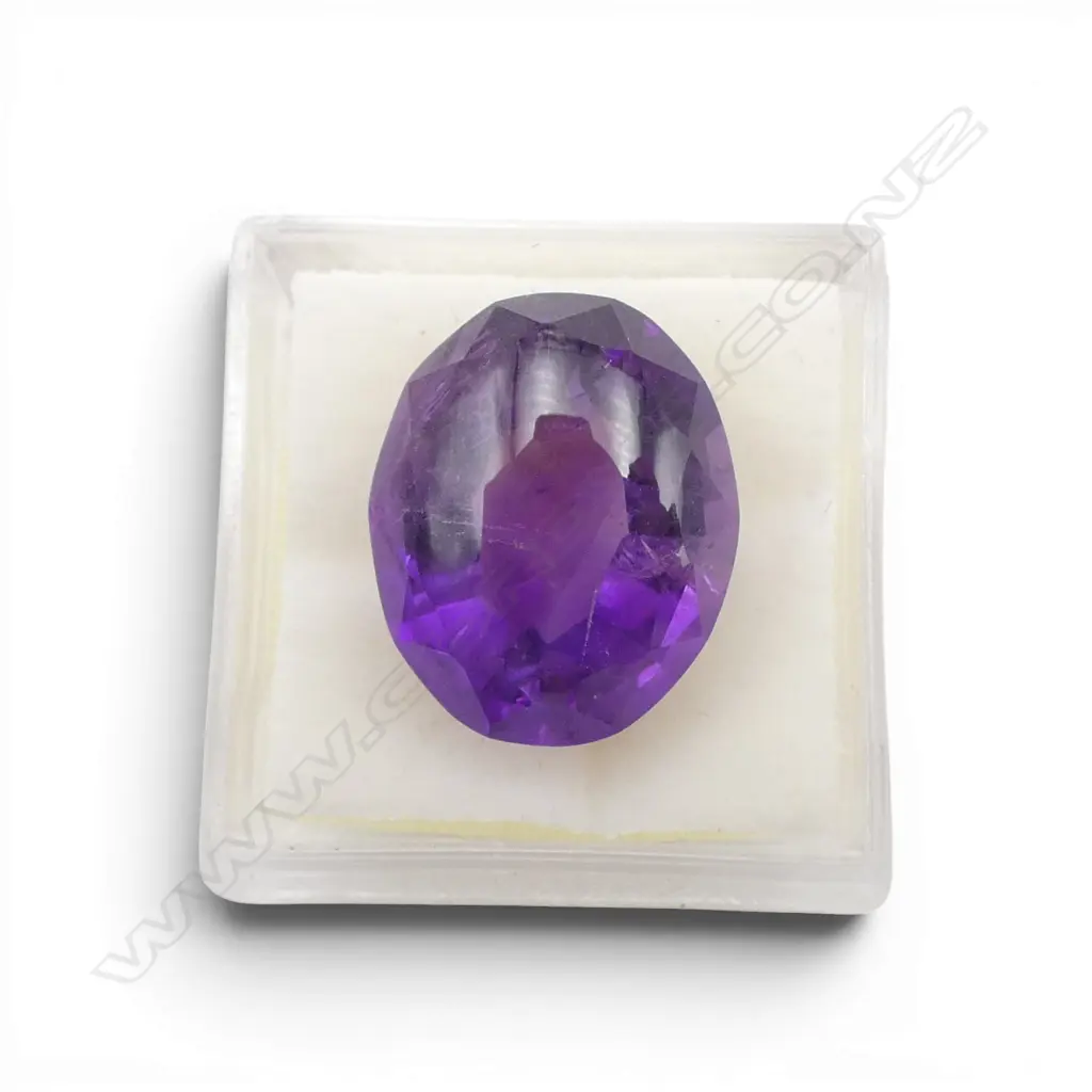 AMETHYST OVAL 8x11 mm Image 1++