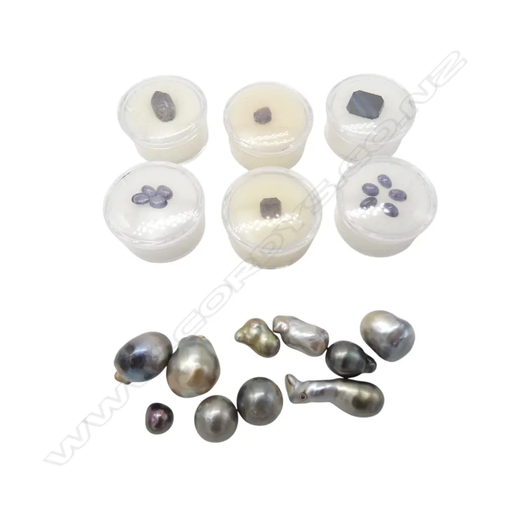 ASSTD UNSET PEARLS AND STONES (see long description) From estate of jeweller Simon Misdale Image 1++