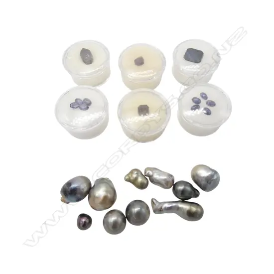 ASSTD UNSET PEARLS AND STONES (see long description) From estate of jeweller Simon Misdale