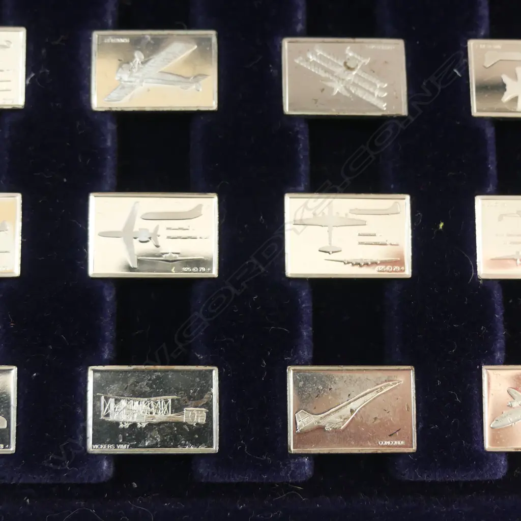 VINTAGE c.1987 STERLING SILVER SET 50 'THE GREAT AIRPLANES' 'MINIATURE COLLECTION' approx.102gms boxed Image 1++