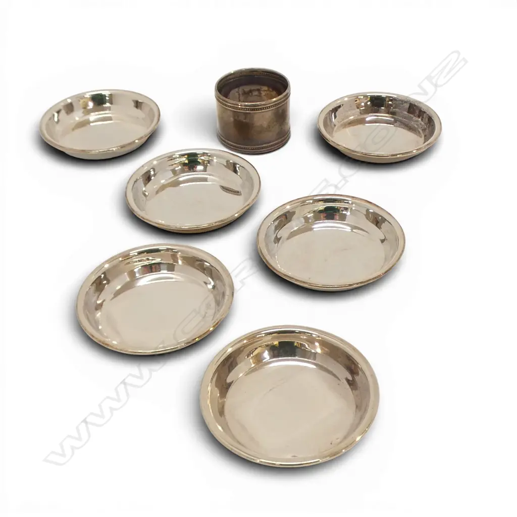 6 SMALL STG SILVER DISHES 70mm dia + NAPKIN RING 129gms Image 1++