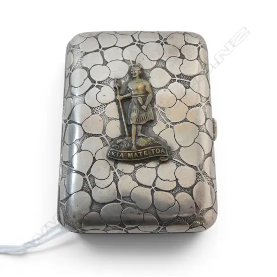 STERLING SILVER CIGARETTE CASE w NZ 8th Southland Rifles Regiment Military badge  81gms