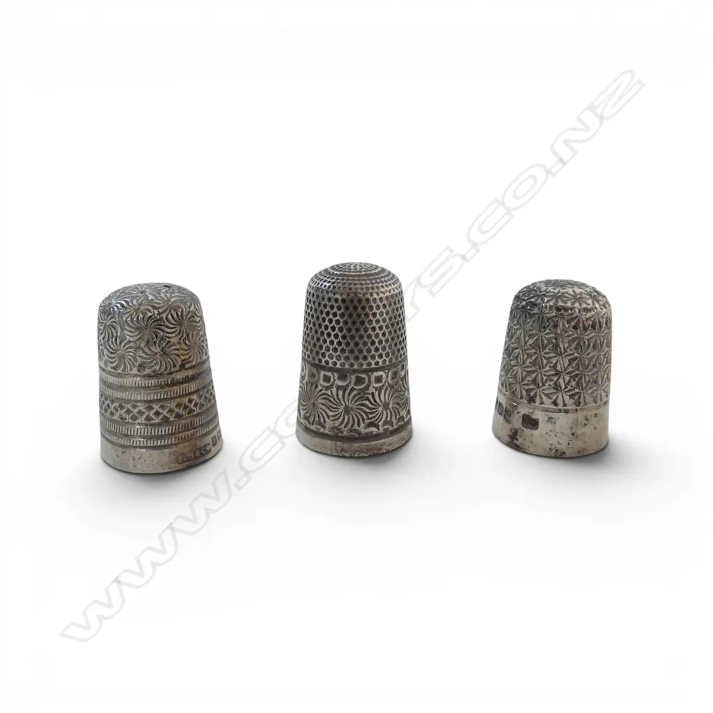 3 STG SILVER THIMBLES 17gms Image 1++