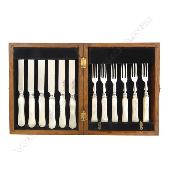 VICTORIAN 12 PC S/SILVER KNIFE & FORK SET BIRMINGHAM 1881 MOTHER OF PEARL HANDLES ORICINAL BOX  MAKER HILLIARD THOMASON 