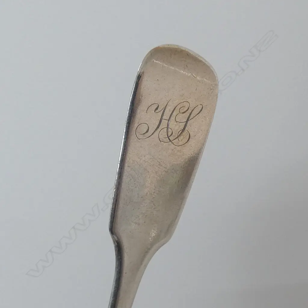 5 ASST. ANTIQUE STG SILVER SPOONS, 113gms Image 1++
