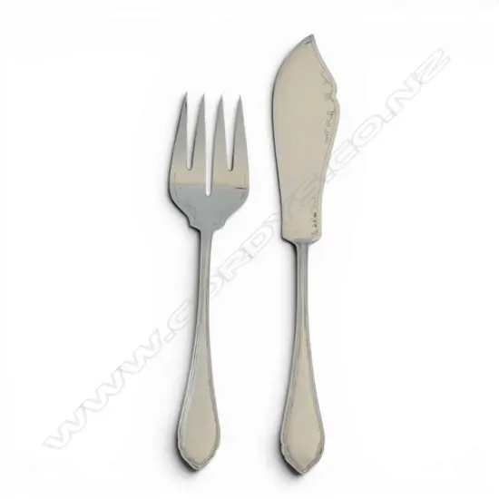 AUSTRIAN 800 SILVER PR OF FISH SERVERS ALEXANDER STURM MAKER 179.5GMS