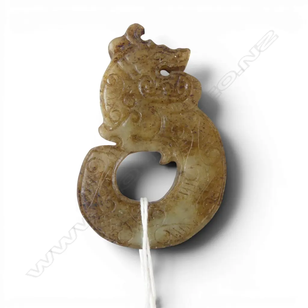 CHINESE CARVED COILED DRAGON ORNAMENT H.65mm Image 1++