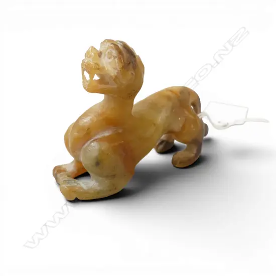 CHINESE CARVED BEAST ORNAMENT L.65mm