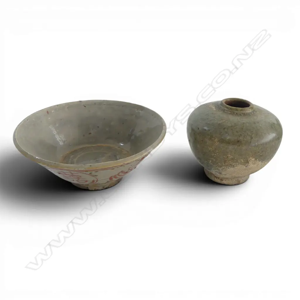 SAWANKHALOK FUNERAL POT H70MM & BOWL DIA120MM Image 1++