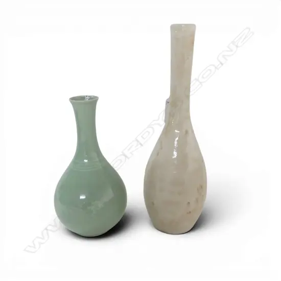 VINTAGE JAPANESE WHITE CRACKLE GLAZE VASE, H.250mm & KOREAN CELADON VASE w FLYING CRANE, H.180mm