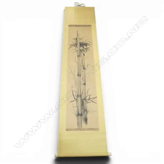 VINTAGE HAND PAINTED ORIENTAL SCROLL OF BAMBOO SIGNED L1350MM