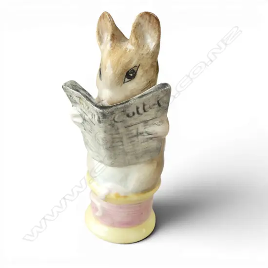 Beatrix Potter Beswick England 'Tailor of Gloucester' figure. Gold back stamp. H.90mm