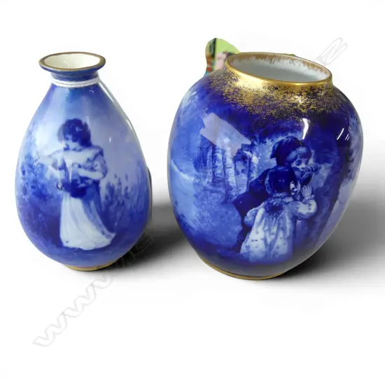 2 ROYAL DOULTON MINI BLUE CHILDREN VASES 1 with repaired top. H.85mm.