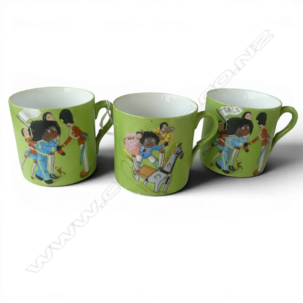3 FLORENCE KATE UPTON'S DUTCH DOLLS (Golliwog) CHINA MUGS PIECES the base of each molded w scene. H.68mm Image 1++