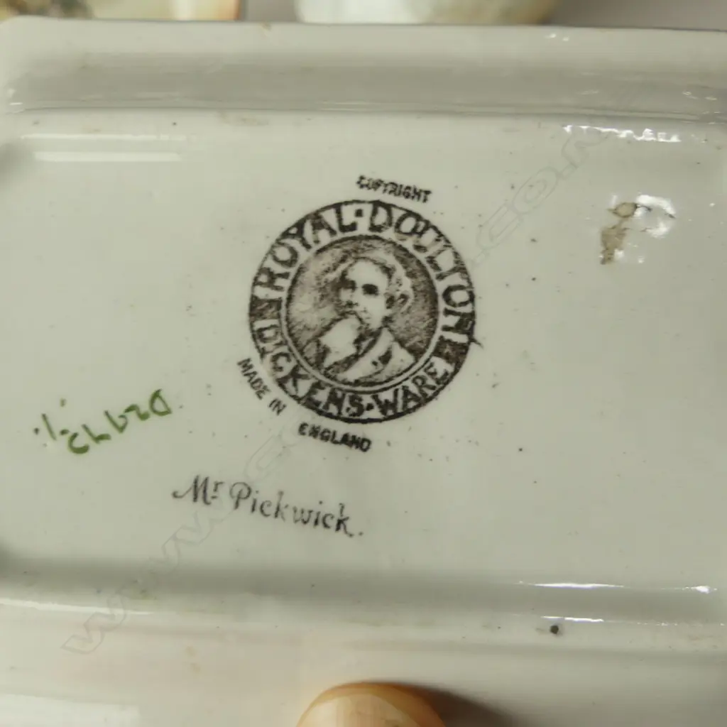 THREE ROYAL DOULTON Dickens Ware PIECES: Bill Sykes tea caddy/vase? H.123mm. + Little Nell dish + Mr Pickwick dish. Image 1++