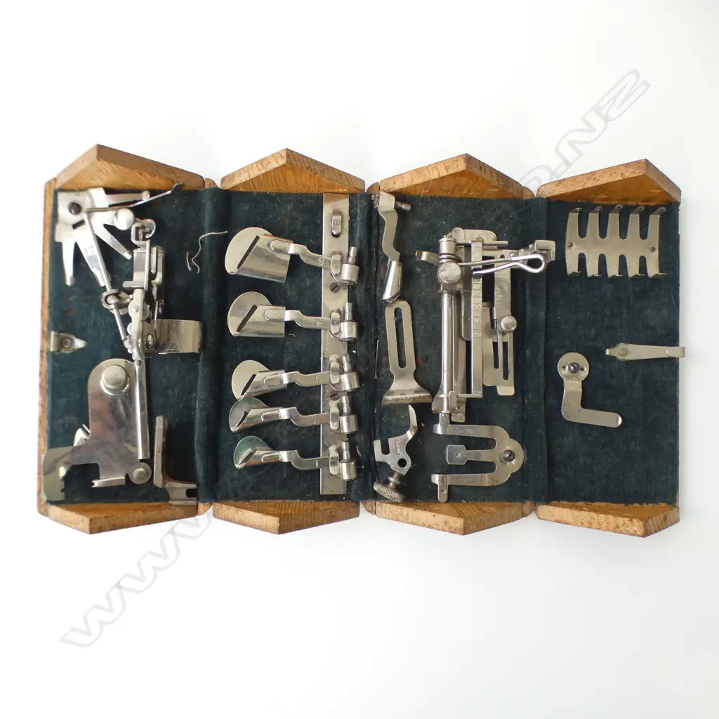 OAK FOLDING BOX OF ASST. SINGER SEWING MACHINE PARTS Image 1++