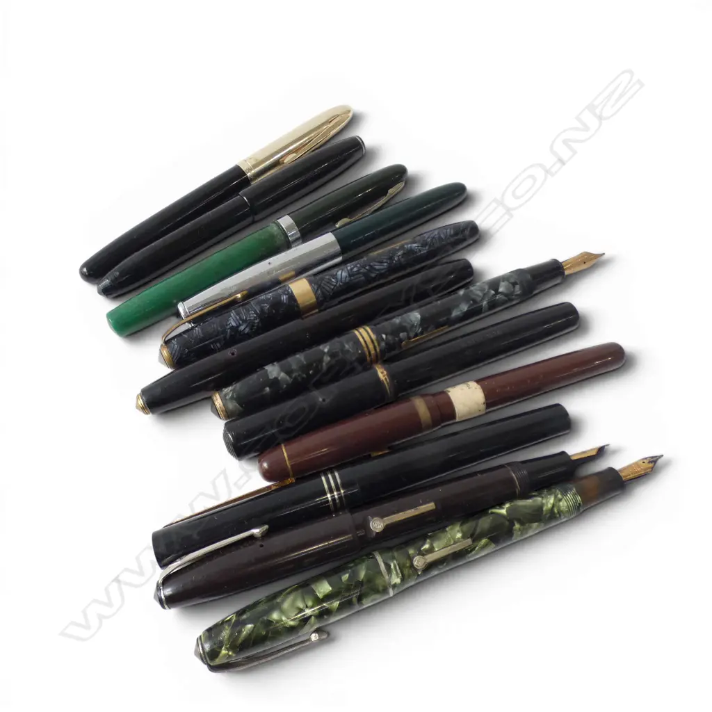 12 PENS; 6 14CT NIBS Image 1++