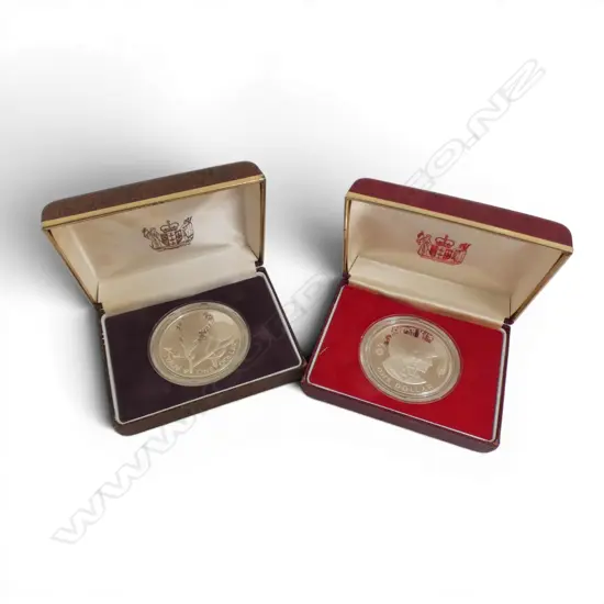 2 CASED N.Z. ROYAL VISIT SILVER PROOF $1 COINS 1981 & 1983 54gms TW