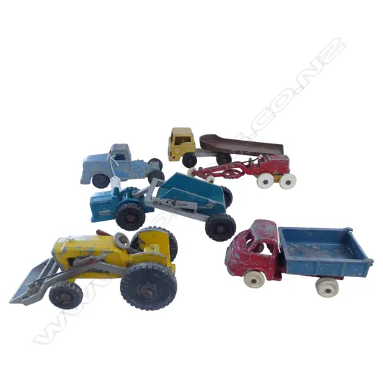 6 VINTAGE FUN HO! VEHICLES