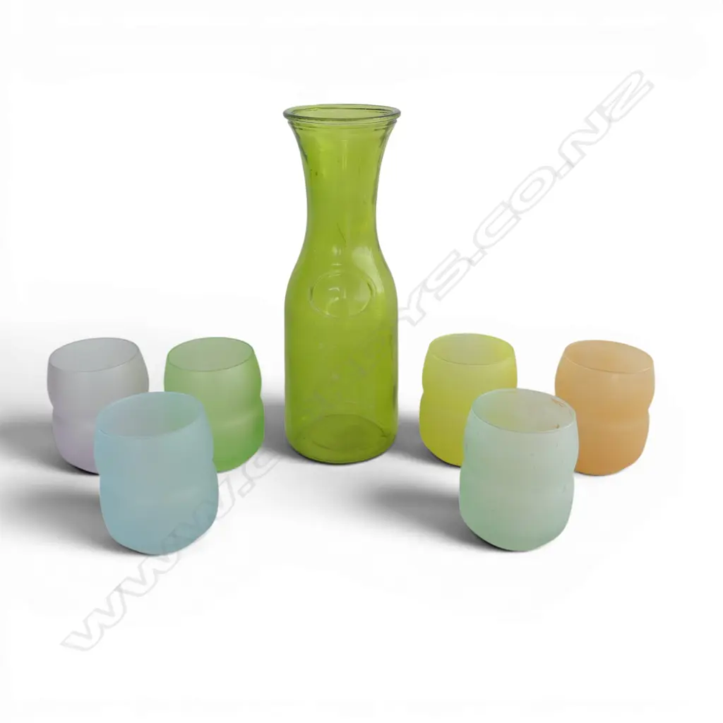 6 X FROSTED GLASS CUPS & 1 CARAFE Image 1++