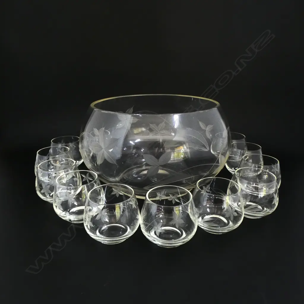 CRYSTAL PUNCH BOWL 300mm dia & 10 GLASSES Image 1++