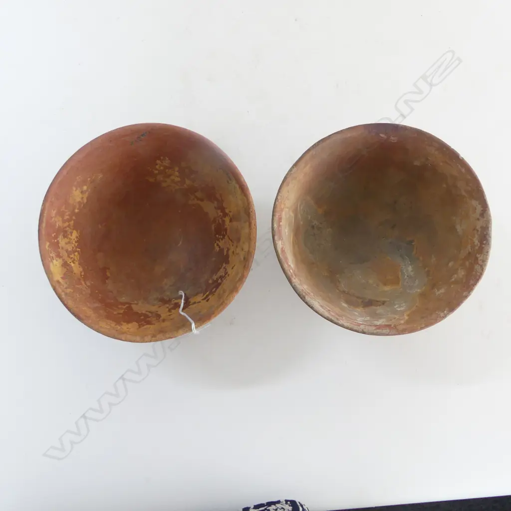 2 EARLY PRE-COLUMBIAN red pottery FOOTED BOWLS painted geometric decoration. Dia's.180mm. Image 1++