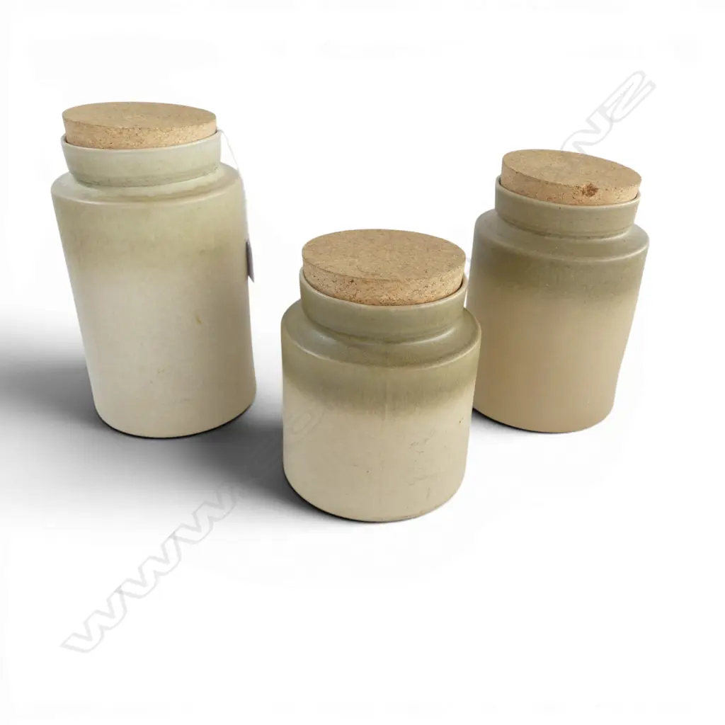 3 TEMUKA POTTERY STORAGE JARS H.250mm Image 1++