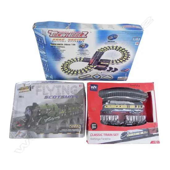 3 BOXED PLAY SETS; ROAD RACING, PLAY CLASSIC TRAIN SET (COMPLETE) & CONSTRUCT IT FLYING SCOTSMAN