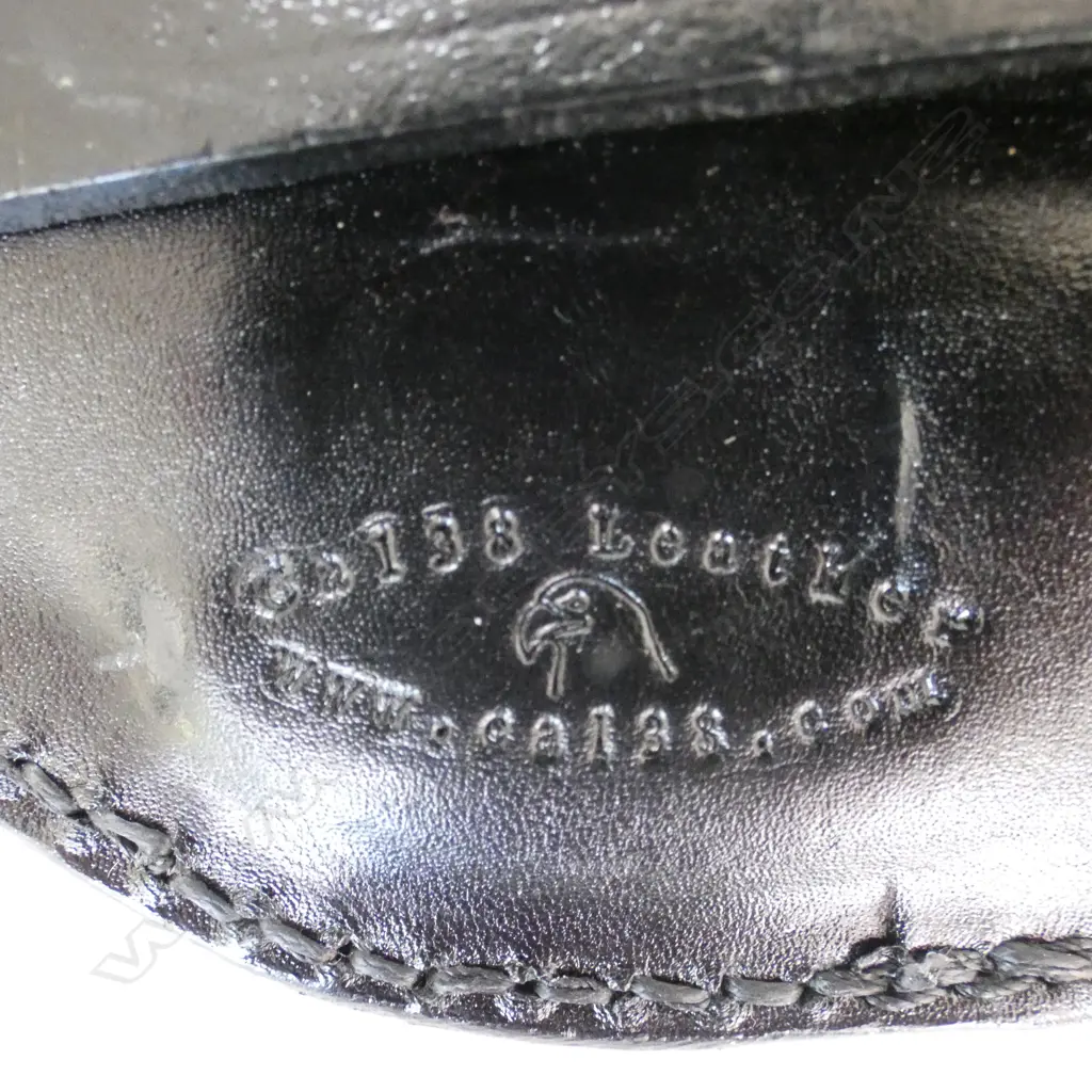 SMALL LEATHER REVOLVER HOLSTER right hand, as new H.135 mm Image 1++