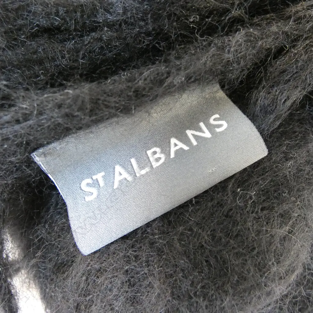 LARGE BLACK MOHAIR BLANKET Image 1++