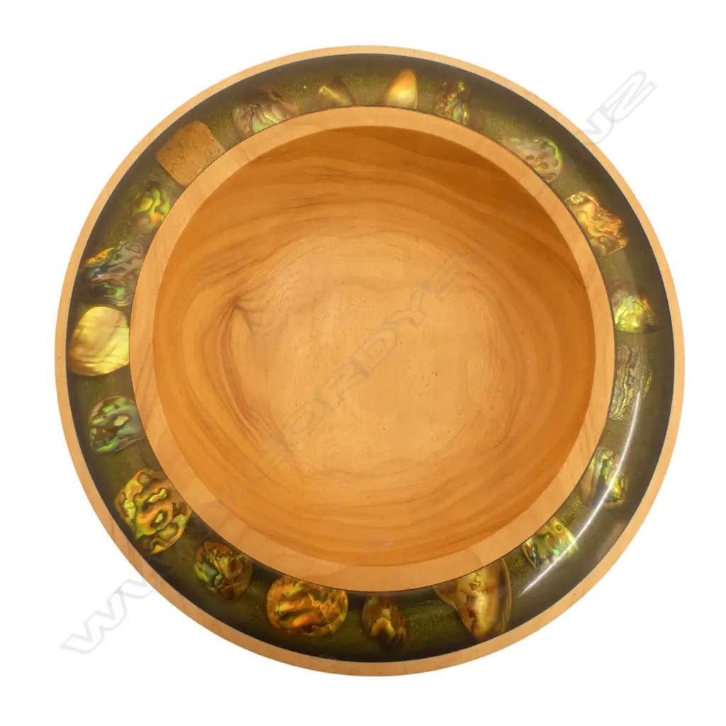 2 WOOD TURNED TOTARA PAUA INLAID BOWLS BY KEN CURNOW DIA 260 & 230MM Image 1++