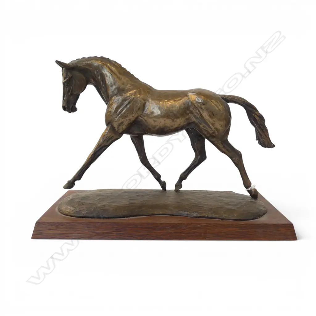 BRONZE FINISHED RESIN HORSE STATUE L.365mm Image 1++