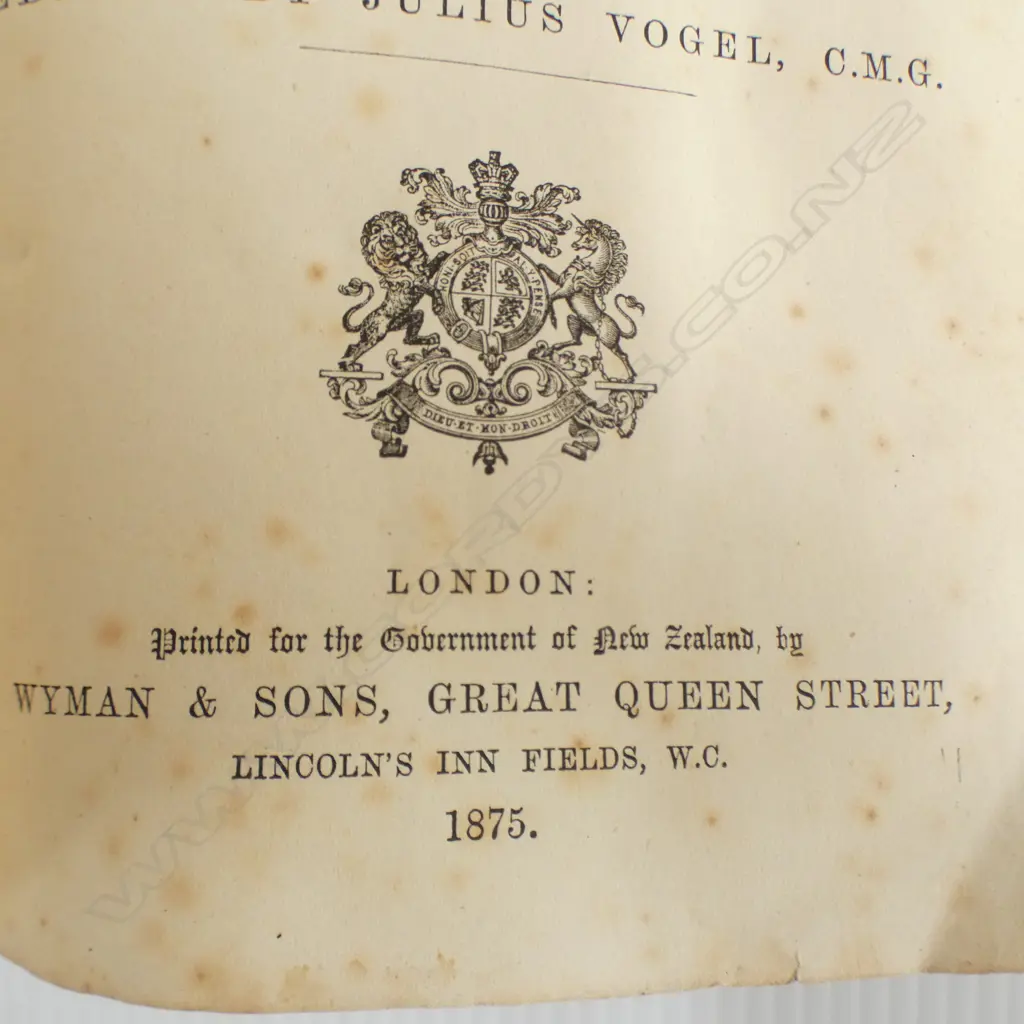 'THE OFFICIAL HANDBOOK of NZ A Collection of Papers By Experienced Colonists...1875' + 4 old engravings Image 1++