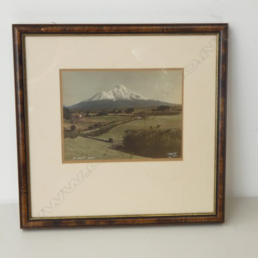2 VINTAGE MT EGMONT MIRRORS 380x460mm + J. A. AUSTIN 1932 FRAMED PHOTO 155x210mm Image 1++