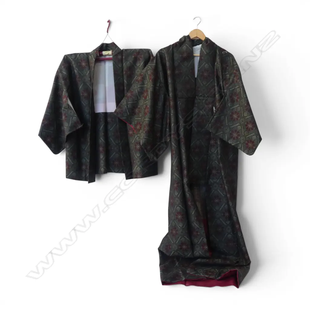 JAPANESE KIMONO & HAORI floral pattern set Image 1++