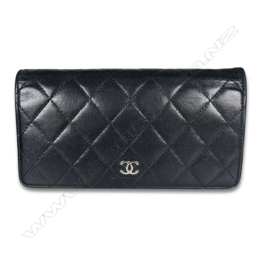 Chanel pre-owned matelassé black bifold long wallet, Image 1++