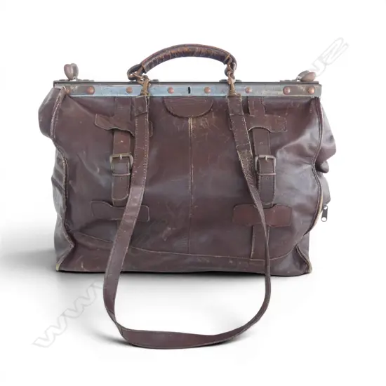 EARLY 20thC ITALIAN LEATHER BAG