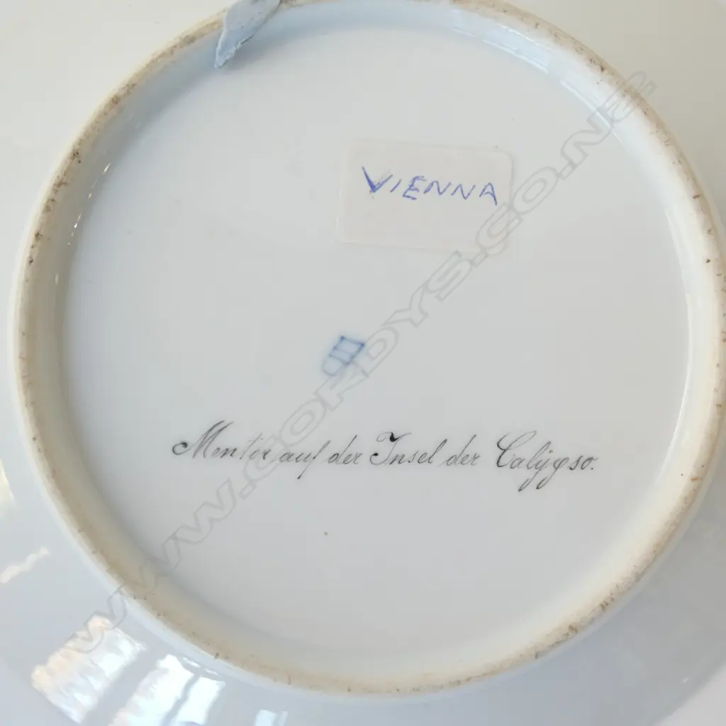 VIENNA PORCELAIN hand painted CABINET PLATE possibly Caleb & his daughter. Dia.206mm Image 1++