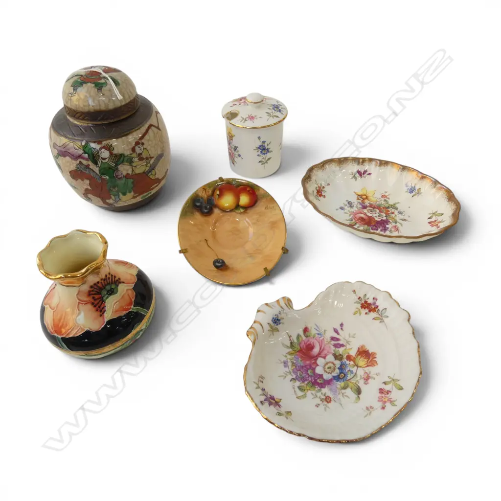 6 CHINA PIECES: 3 Hammersley + R/Worcester h/painted saucer + Old Tupton vase + Chinese ginger jar Image 1++
