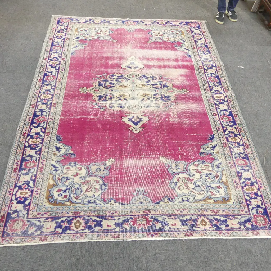 HAND KNOTTED WOOL PILE RUG, SOME WEAR 2800x1930mm Image 1++