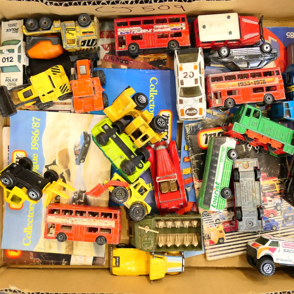 ASST. LOOSE MATCHBOX TOYS Image 1++