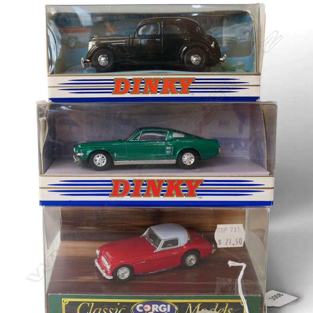 3 BOXED CORGI/DINKY MODELS  Image 1++