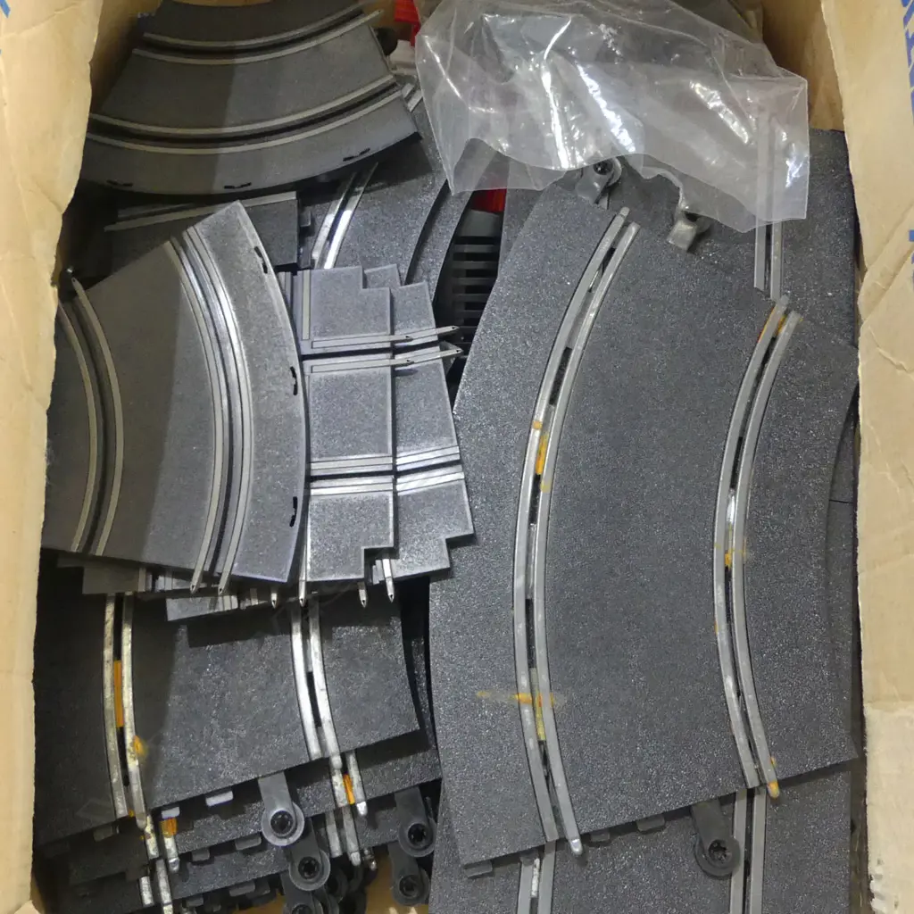 BOX OF ASST. SLOT CAR TRACK  Image 1++