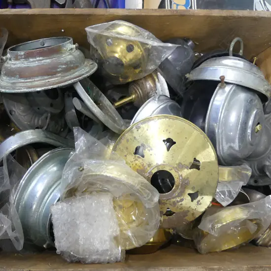 ASST. LIGHT FITTING ACCESSORIES