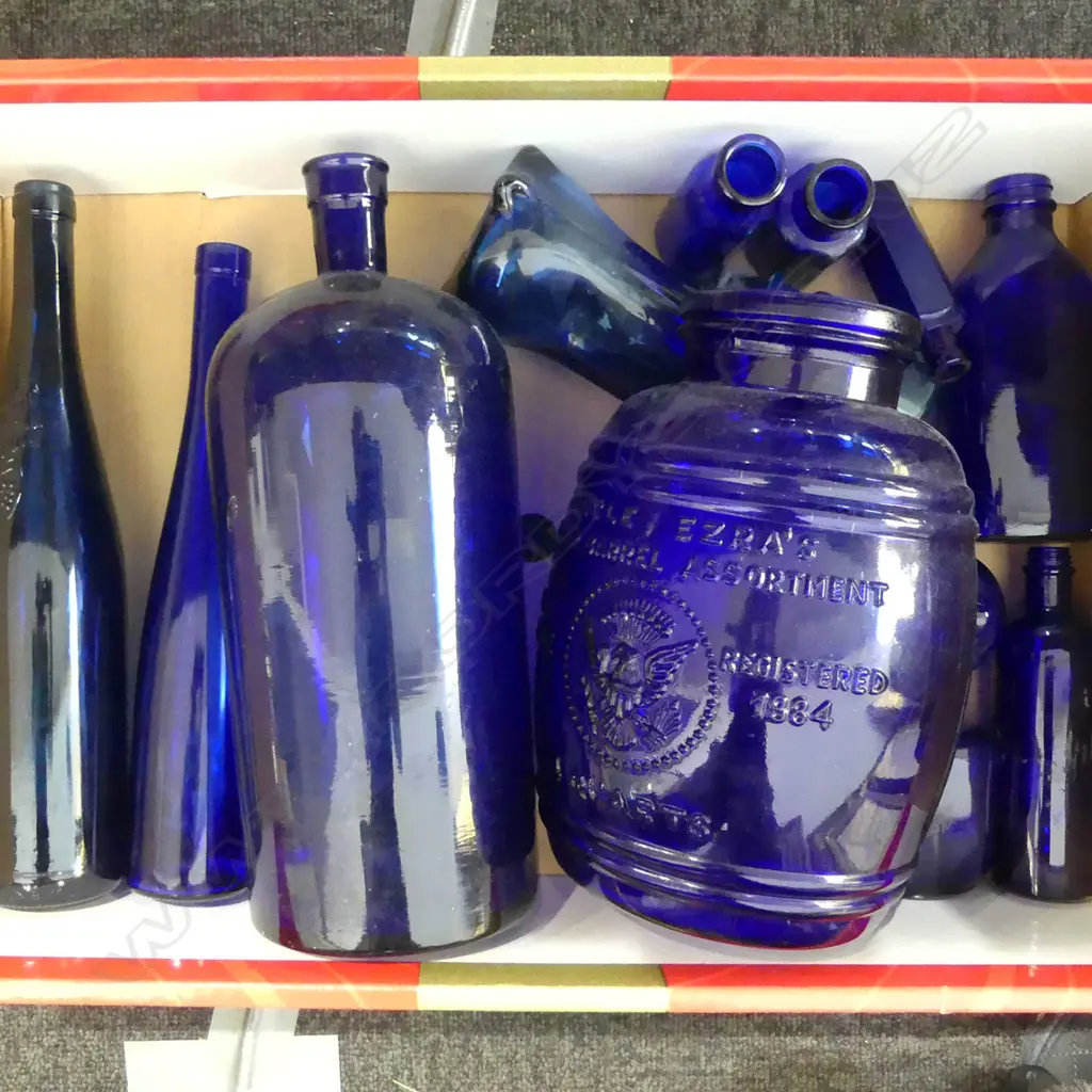 COLLECTION OF 14 VINTAGE BLUE GLASS BOTTLES  Image 1++