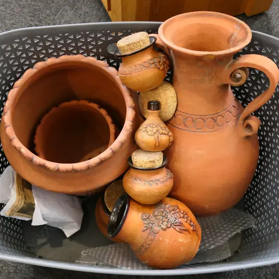 8 PCS GARLAND ADORNED TERRACOTA POTTERY by JEAN & TOM GUNN; CORK LIDDED JARS & PLANTERS, H.80-400mm, lidded urn repaired