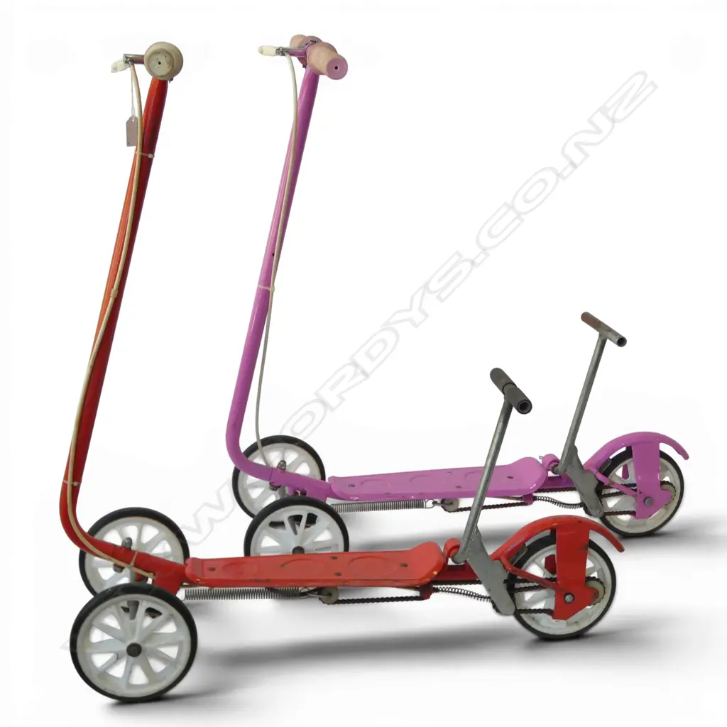 TWO MID-CENTURY CHAIN DRIVE SCOOTERS Image 1++
