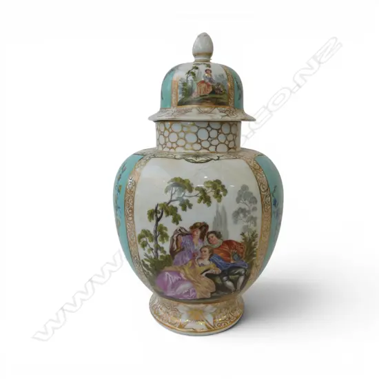 LARGE AUGUSTUS REX MARKED CLASSICAL DECORATED LIDDED URN professional repair H.355mm