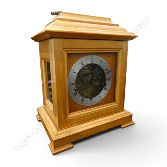 ENGLISH ENFIELD MANLE CLOCK w. key H.315mm